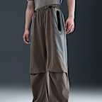 Nike Tech Men's Dri-FIT Woven Color-Block Oversized Pants