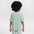 เสื้อแขนสั้น Dri-FIT เด็กโต Nike Multi (ชาย)