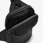 กระเป๋าคาดเอว Nike Sportswear Essentials (ขนาดเล็ก 1 ล.)