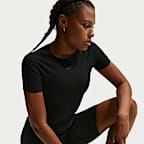 Nike Universa Women's Dri-FIT Short-Sleeve Top