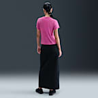 Playera de ajuste slim para mujer Nike Sportswear Chill Knit