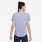 Nike Dri-FIT One 女款標準剪裁短袖上衣