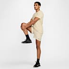 Shorts Dri-FIT de 18 cm versátiles sin forro para hombre Nike Form