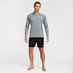 Playera de manga larga Dri-FIT con protección contra los rayos UV para hombre Nike Swim Hydroguard Essential
