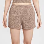 Nike Sportswear Chill Terry 女款中腰毛圈布印製圖樣短褲