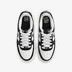 Tenis para niños grandes Nike Air Force 1 LV8
