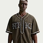 Dark Hazel/White/White