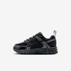 Dark Smoke Grey/Anthracite/White/Team Black