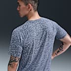 Nike Stride 男款 Dri-FIT ADV 短袖跑步上衣