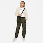 Nike Outdoor Play Older Kids' Woven Cargo Trousers