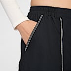 Nike Sportswear Women's Loose Low-Rise Carpenter Pants