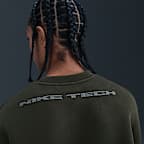 Sudadera de cuello redondo de tejido Fleece con detalles reflejantes para hombre Nike Tech