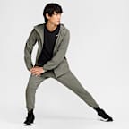 เสื้อแจ็คเก็ตอเนกประสงค์เคลือบกันน้ำมีฮู้ดผู้ชาย Nike Repel Unlimited