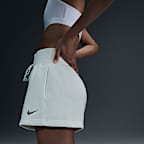 Shorts de ajuste holgado y tiro alto para mujer Nike Sportswear Phoenix Fleece