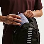 나이키 스트라이드 '플라이 나이키' 남성 리펠 UV 프로텍션 러닝 재킷