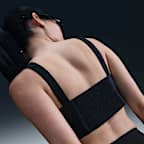 Nike Sportswear Chill Poplin 女款合身短版背心上衣