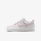 화이트/유니버시티 레드