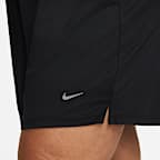 Nike Dri-FIT Attack-shorts med mellemhøj talje (13 cm) uden for til kvinder (plus size)