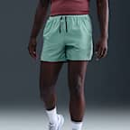 Shorts de correr Dri-FIT de 13 cm con forro de ropa interior para hombre Nike Stride