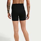 Nike One Damenshorts (ca. 13 cm)