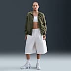 Chamarra con gorro de ajuste holgado para mujer UV Nike Sportswear Classic Wovens