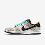 Nike SB Dunk Low Pro Electric Skate Shoes