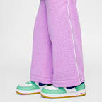 Pants de French Terry de pierna ancha infantiles Nike Essentials