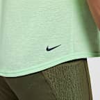 Nike Solar Chase 男款 Dri-FIT 無袖跑步上衣