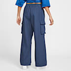 Nike Sportswear Women's Mid-Rise Oversized Woven Cargo Trousers