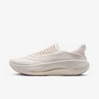 Pale Ivory/Sail/Sanddrift