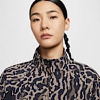 เสื้อแจ็คเก็ตผู้หญิงพิมพ์ลาย Nike Sportswear