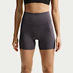 Nike Universa 女款高腰 5" 正面無縫線單車短褲