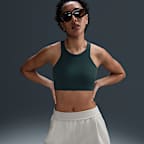 Nike 24.7 ImpossiblySoft Dri-FIT középmagas derekú, laza, 10 cm-es női rövidnadrág