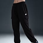 Nike Sportswear Club Fleece Women's Mid-Rise Oversized Cargo Sweatpants