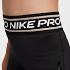 Nike Pro 8 cm-es rövidnadrág lányoknak