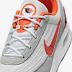 Nike College Air Max Verse (Oregon State) Men's Shoes