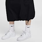 Nike Sportswear Essential Women's Mid-Rise Woven Cargo Midi Skirt