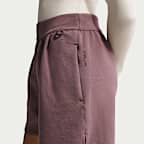 Nike 24.7 ImpossiblySoft Women's Dri-FIT Mid-Rise Loose 4" Shorts