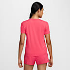 เสื้อแขนสั้นผู้หญิง Dri-FIT Nike One Classic