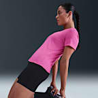 Playera de correr de manga corta Dri-FIT para mujer Nike Swift