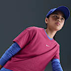 Nike Sportswear Essential Older Kids' (Girls') T-Shirt
