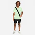 Nike Dri-FIT Legend Older Kids' Training T-Shirt