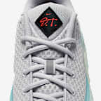 ナイキ S.T. グロー EP バスケットボールシューズ