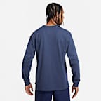 Nike Sportswear Premium Essentials Men's Long-Sleeve T-Shirt