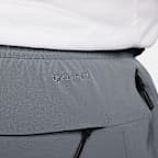 Pants versátiles Dri-FIT de pierna entallada para hombre Nike Unlimited