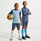 Diffused Blue/Psychic Blue/White