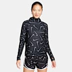 Nike Swoosh Women's Hooded Printed Running Jacket