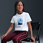 Nike Sportswear Older Kids' T-Shirt