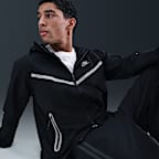 Nike Tech Men's Full-Zip Woven Windrunner Jacket