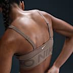 Nike Pro Indy Plunge Sujetador deportivo de sujeción media con almohadilla - Mujer